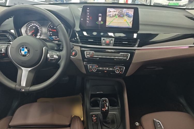 Used BMW X1 2021 Restyled sDrive25Li Leading Edition Center Console