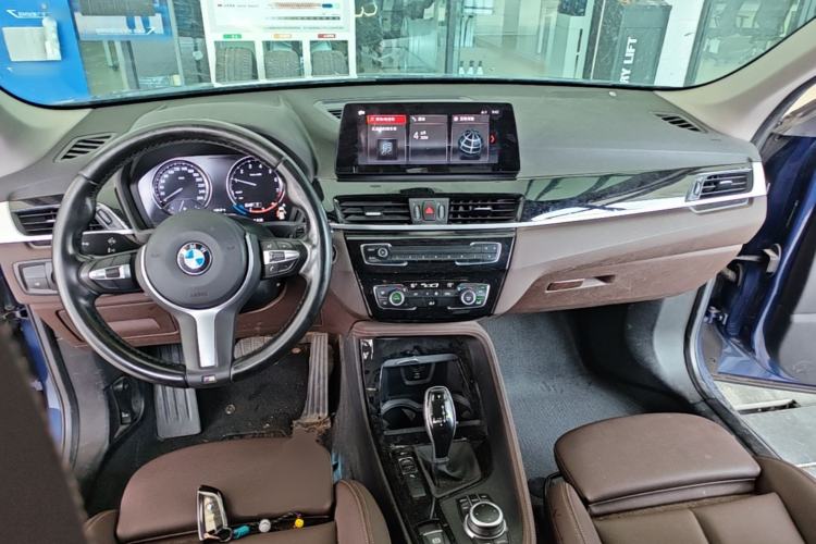 Used BMW X1 2021 sDrive20Li Premium Edition Center Console
