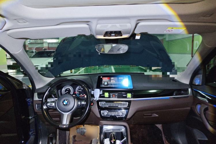 Used BMW X1 2021 sDrive20Li Premium Edition Center Console