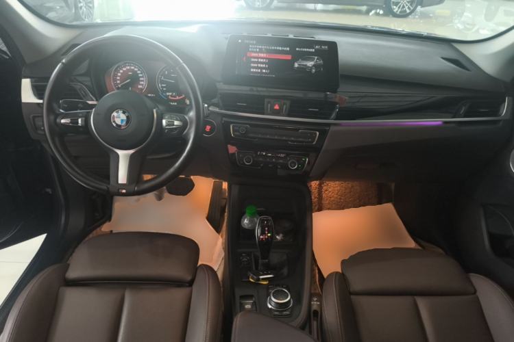 Used BMW X1 2021 sDrive25Li Leading Model Center Console