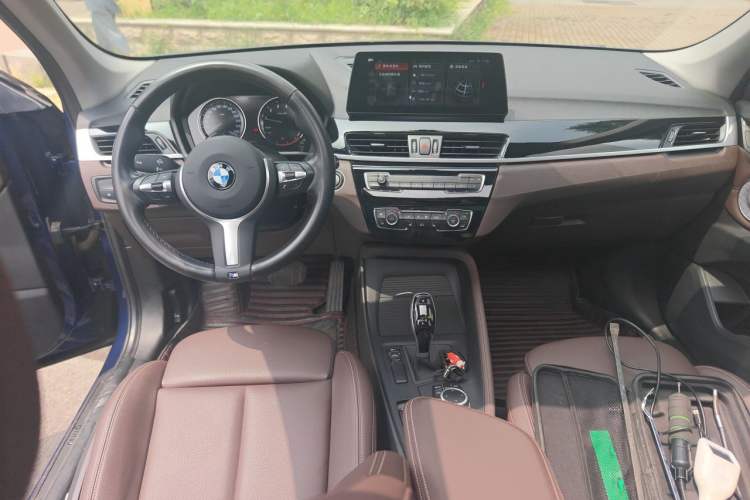 Used BMW X1 2021 sDrive25Li Leading Model Center Console