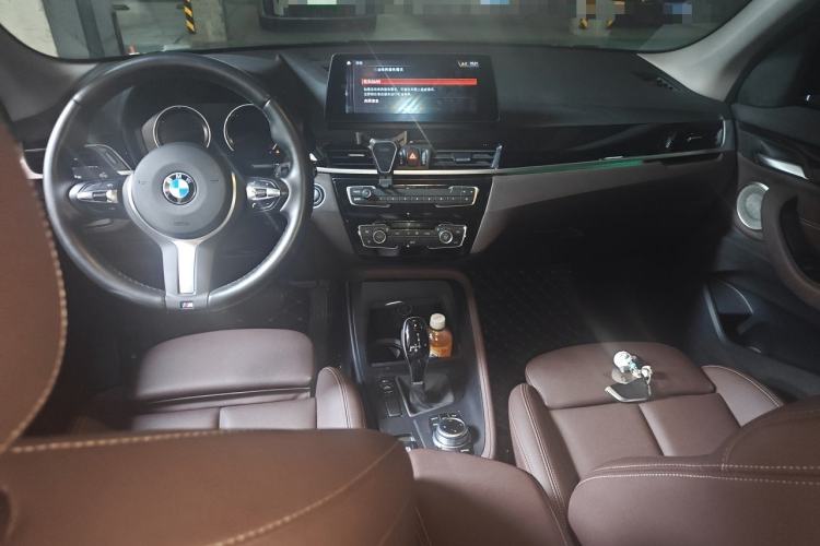 Used BMW X1 2021 sDrive25Li Leading Model Center Console