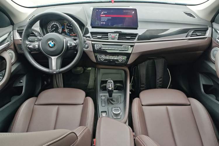 Used BMW X1 2021 Restyled sDrive25Li Leading Edition Center Console