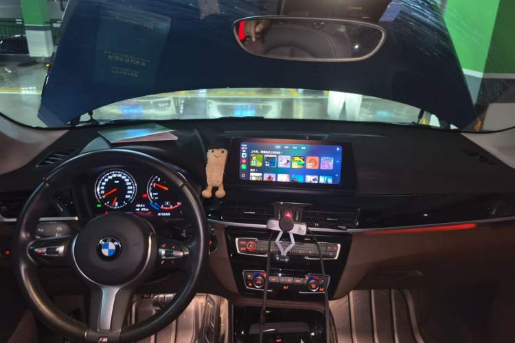 Used BMW X1 2021 sDrive20Li Premium Edition Center Console