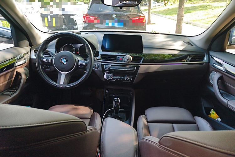 Used BMW X1 2021 Restyled sDrive20Li Premium Edition Center Console
