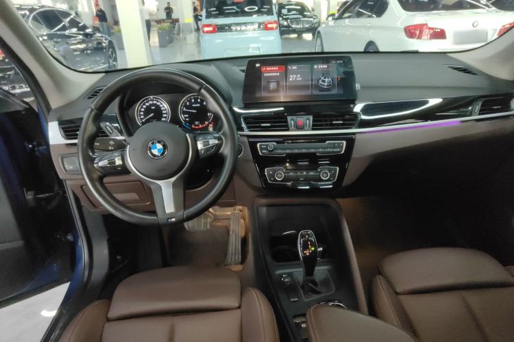 Used BMW X1 2021 Restyled sDrive25Li Leading Edition Center Console