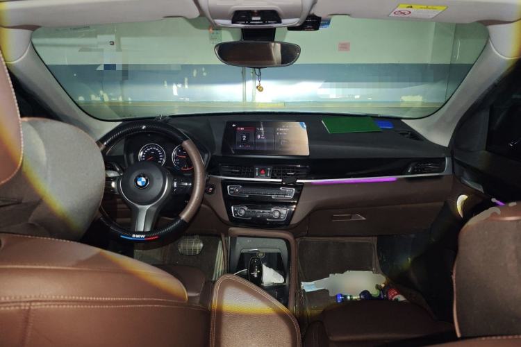 Used BMW X1 2021 sDrive25Li Leading Model Center Console