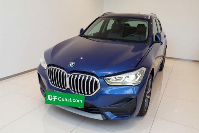 Ojetý BMW X1 2021 sDrive25Li Leading Model