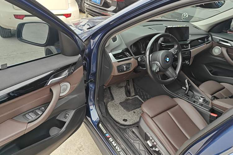 Used BMW X1 2021 Restyled sDrive25Li Leading Edition Driver Seat