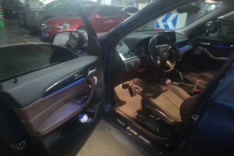 Used BMW X1 2021 Restyled sDrive25Li Leading Edition Driver Seat