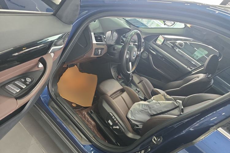 Used BMW X1 2021 Restyled sDrive25Li Leading Edition Driver Seat