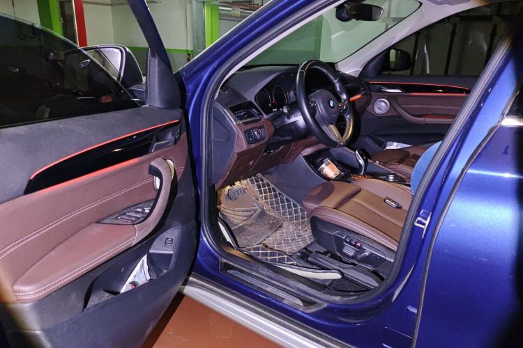 Used BMW X1 2021 sDrive20Li Premium Edition Driver Seat