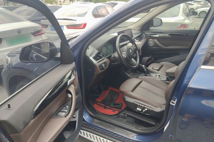 Used BMW X1 2021 sDrive25Li Leading Model Driver Seat