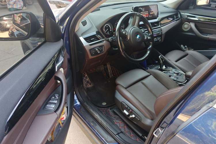 Used BMW X1 2021 Restyled sDrive25Li Leading Edition Driver Seat