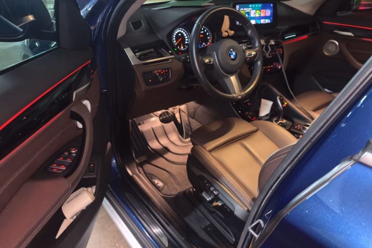 Used BMW X1 2021 sDrive20Li Premium Edition Driver Seat