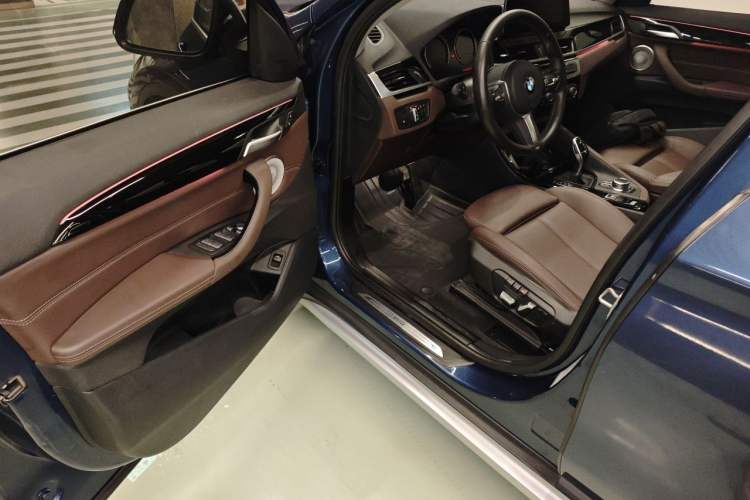 Used BMW X1 2021 sDrive20Li Premium Edition Driver Seat