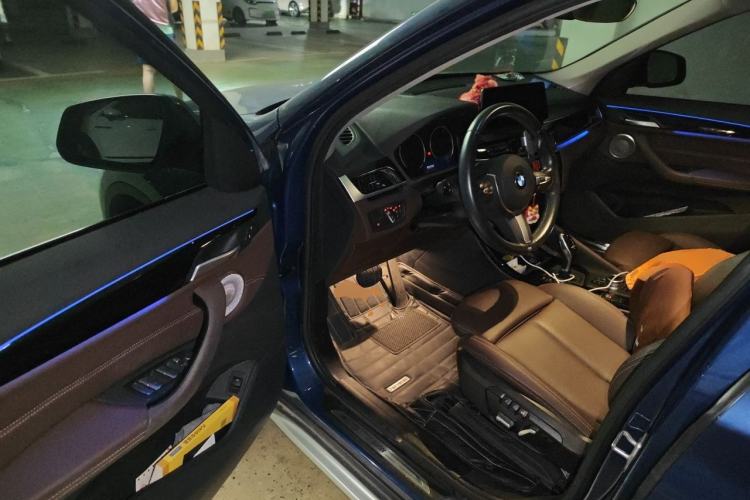 Used BMW X1 2021 sDrive20Li Premium Edition Driver Seat