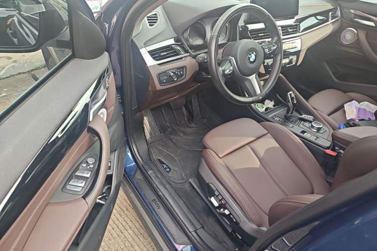 Used BMW X1 2021 Restyled sDrive25Li Leading Edition Driver Seat