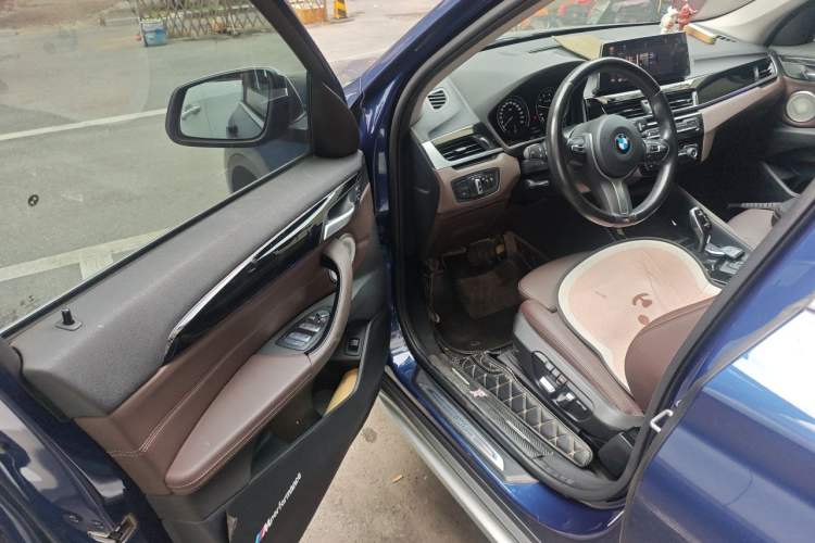 Used BMW X1 2021 Restyled sDrive20Li Premium Edition Driver Seat