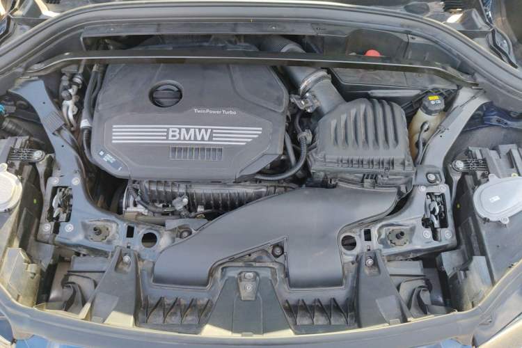 Used BMW X1 2021 sDrive20Li Fashion Model Engine Bay