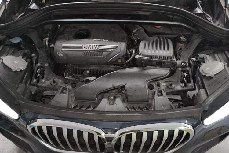 Used BMW X1 2021 sDrive20Li Fashion Model Engine Bay