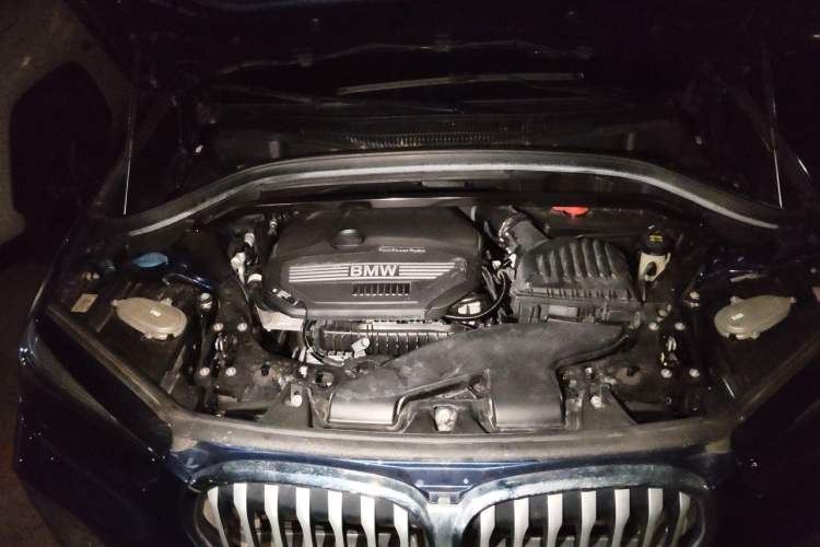 Used BMW X1 2021 sDrive20Li Fashion Model Engine Bay