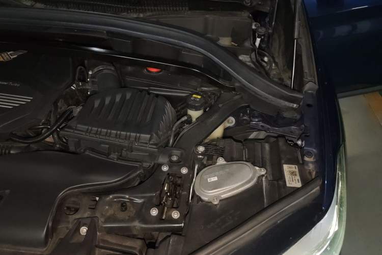 Used BMW X1 2021 sDrive25Li Leading Model Engine Bay Left