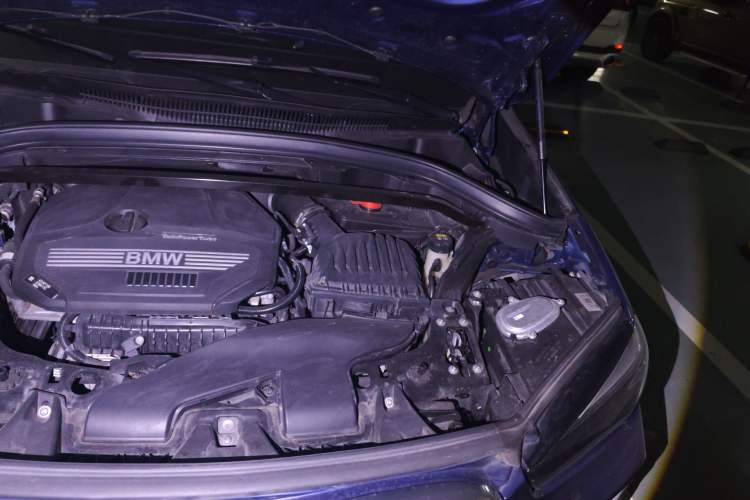 Used BMW X1 2021 sDrive20Li Fashion Model Engine Bay Left