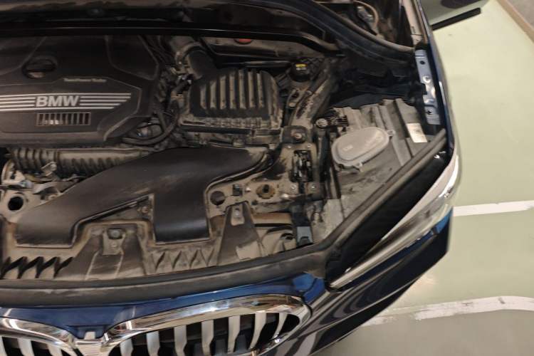 Used BMW X1 2021 sDrive20Li Premium Edition Engine Bay Left