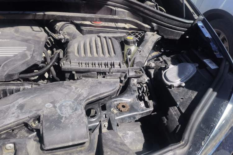 Used BMW X1 2021 sDrive20Li Fashion Model Engine Bay Left