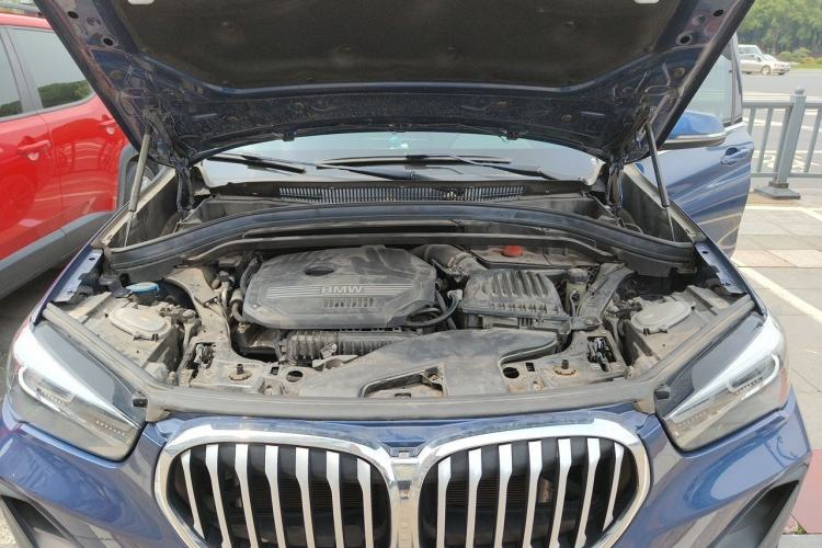 Used BMW X1 2021 sDrive20Li Fashion Model Engine Bay