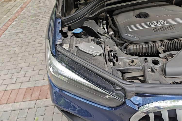 Used BMW X1 2021 sDrive25Li Leading Model Engine Bay Right