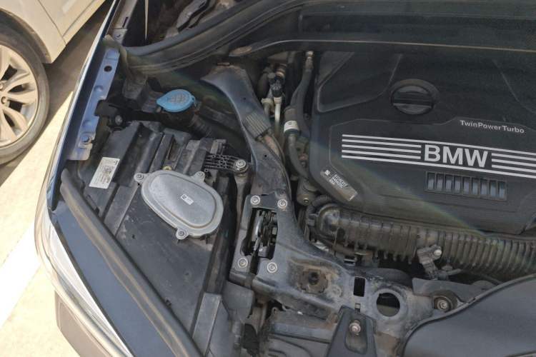Used BMW X1 2021 Restyled sDrive25Li Leading Edition Engine Bay Right