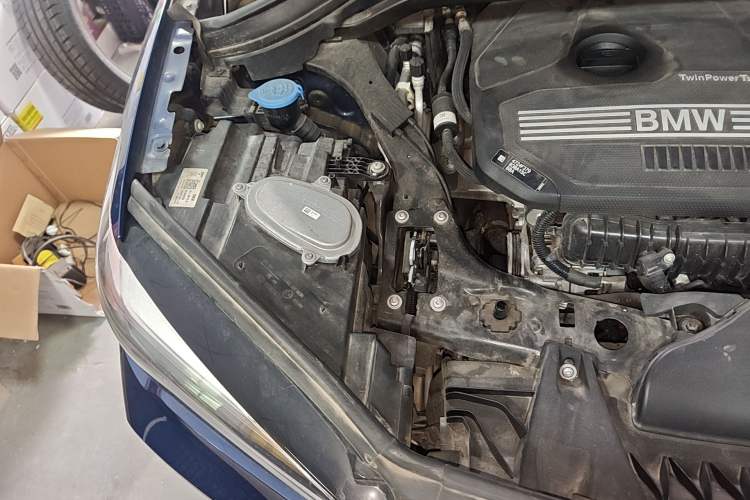 Used BMW X1 2021 sDrive20Li Fashion Model Engine Bay Right