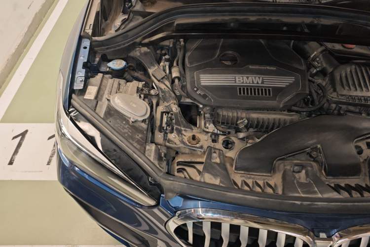 Used BMW X1 2021 sDrive20Li Premium Edition Engine Bay Right