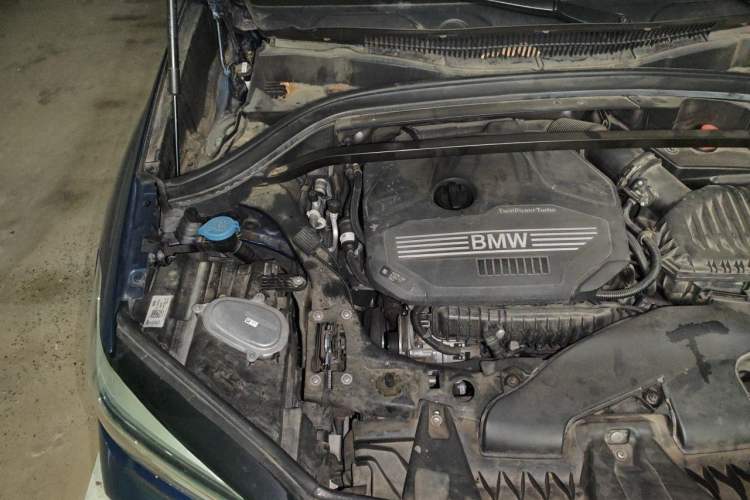 Used BMW X1 2021 sDrive20Li Premium Edition Engine Bay Right
