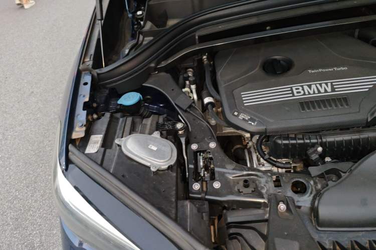 Used BMW X1 2021 sDrive20Li Fashion Model Engine Bay Right