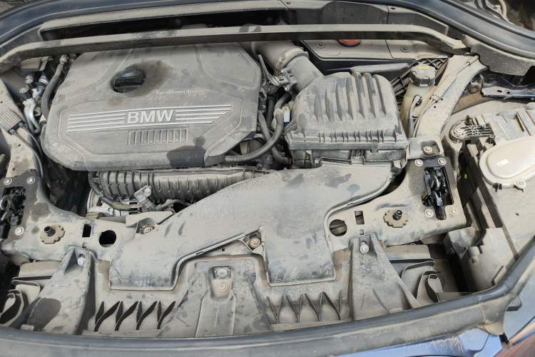 Used BMW X1 2021 sDrive20Li Fashion Model Engine Bay
