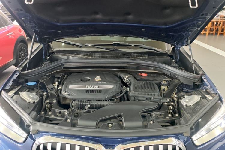 Used BMW X1 2021 sDrive20Li Fashion Model Engine Bay