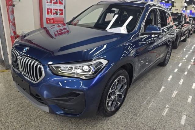 Ojetý BMW X1 2021 Restyled sDrive25Li Leading Edition