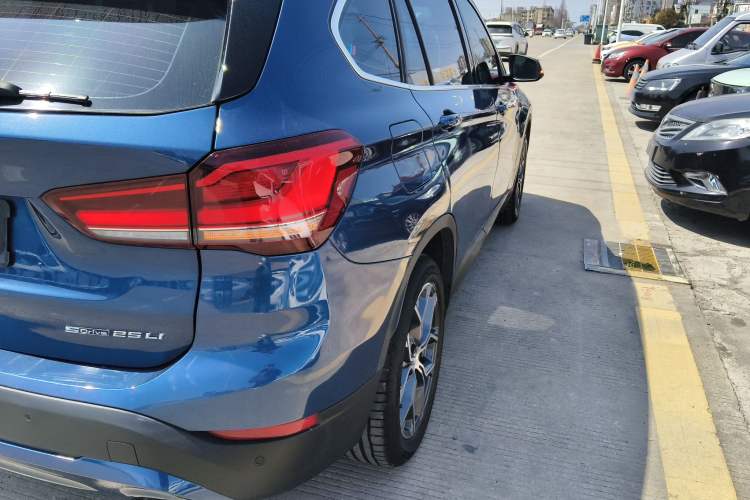 Used BMW X1 2021 sDrive25Li Leading Model Exterior 3