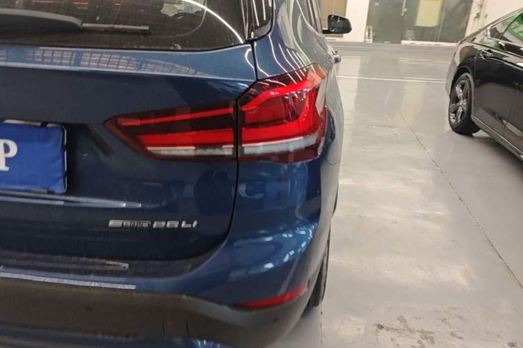 Used BMW X1 2021 sDrive25Li Leading Model Exterior 3