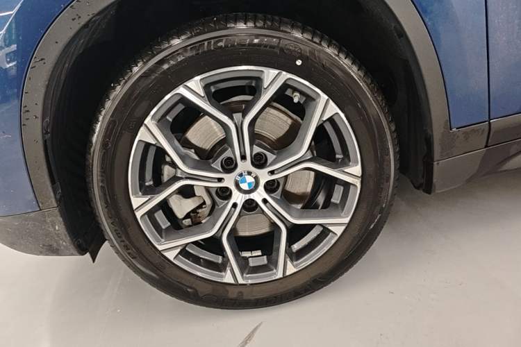 Used BMW X1 2021 sDrive25Li Leading Model Exterior 4