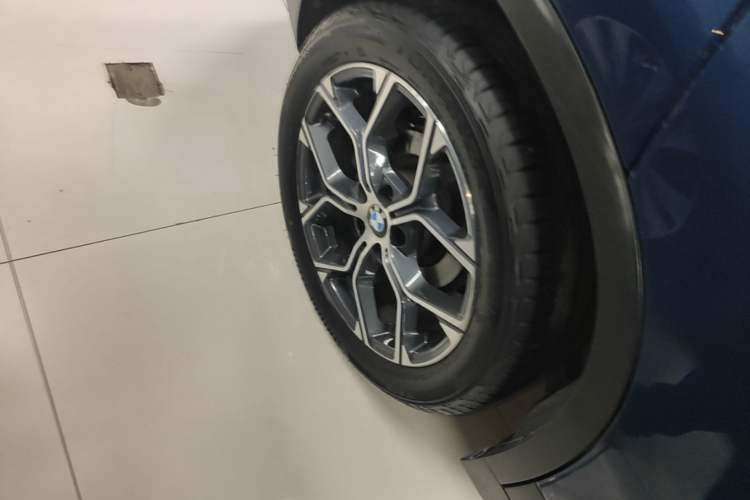 Used BMW X1 2021 Restyled sDrive20Li Premium Edition Exterior 5