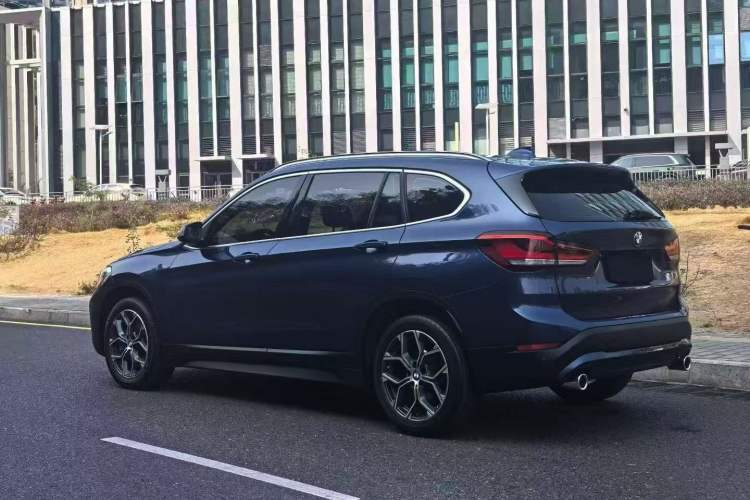 Used BMW X1 2021 Restyled sDrive25Li Leading Edition Exterior 5