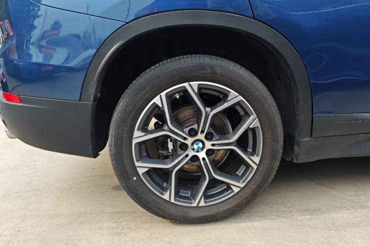 Used BMW X1 2021 Restyled sDrive25Li Leading Edition Exterior 5