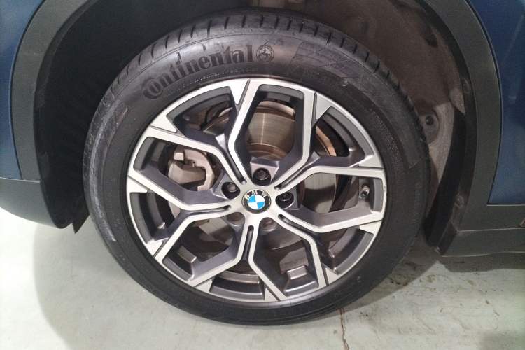 Used BMW X1 2021 Restyled sDrive25Li Leading Edition Exterior 7