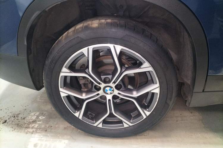 Used BMW X1 2021 Restyled sDrive25Li Leading Edition Exterior 8