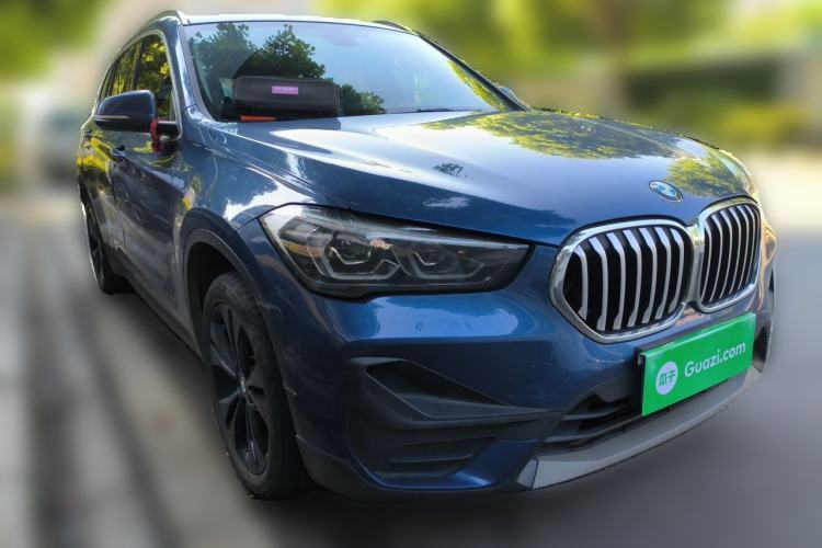 Used BMW X1 2021 Restyled sDrive20Li Fashion Version Front Right 45 Deg