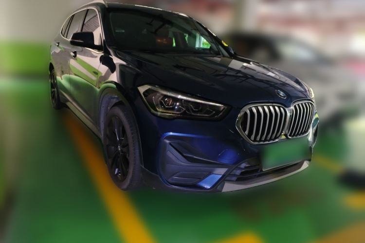 Used BMW X1 2021 sDrive20Li Fashion Model Front Right 45 Deg